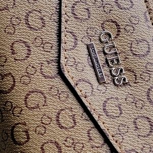 Guess Zip-Around Wallet